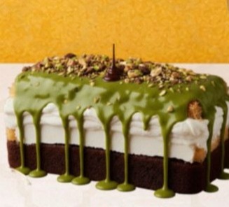 Heba Cake drips in sweetness. The chocolate-pistachio fusion you deserve. 🌌